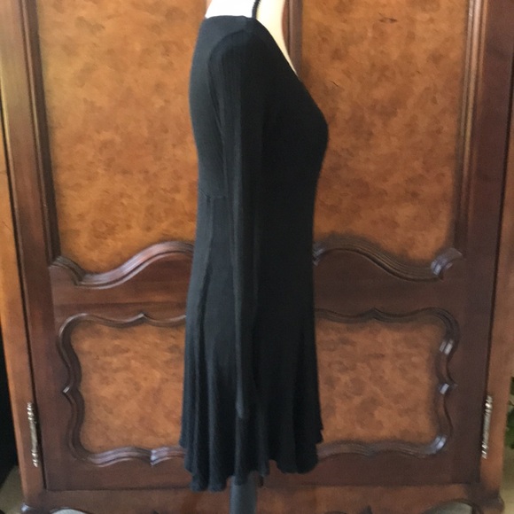 AEO Soft & Sexy Ribbed Knit Long Sleeve V-Neck Sweater Dress - Picture 8 of 14